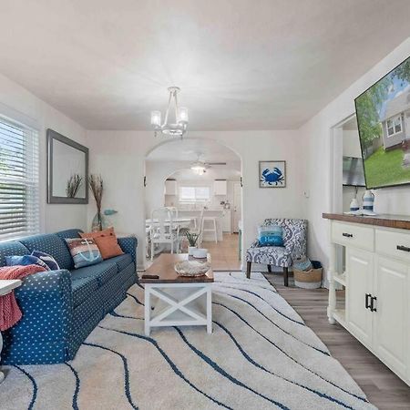 Beach Bungalow - 1 Block To Beach - Pets Welcome! Norfolk Extérieur photo