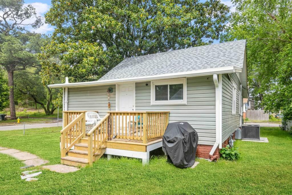 Beach Bungalow - 1 Block To Beach - Pets Welcome! Norfolk Extérieur photo